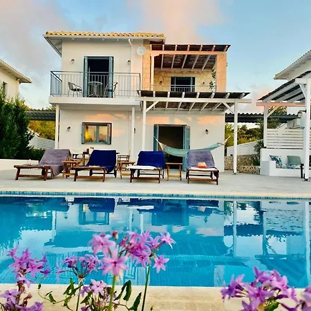 Etoni Villa *